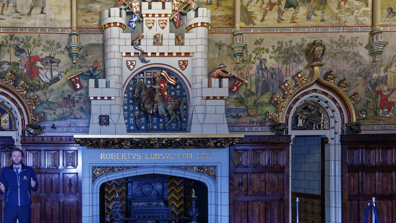 20170626 200200•The Castle•Cardiff City Centre•Wales